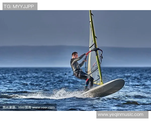 水上运动的魅力探索：从帆板到冲浪，感受水面上的激情与挑战