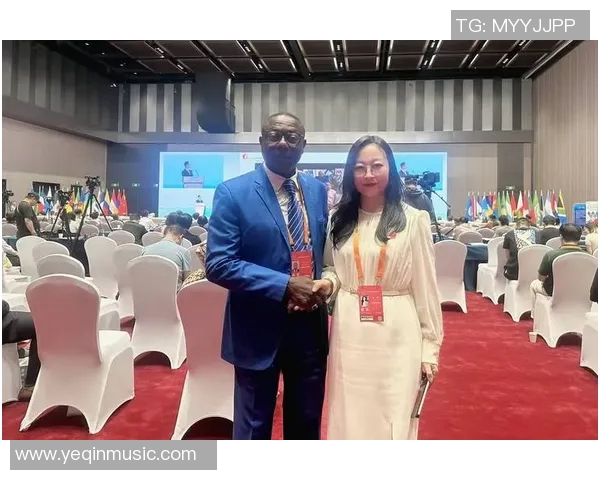 与王丽对话：探索她的滑板生涯与梦想之路